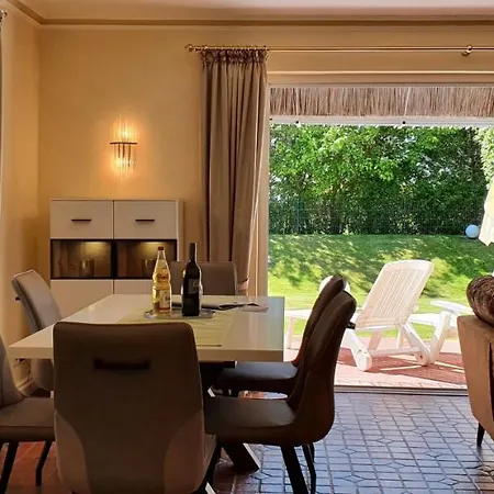 Haus Caluschi Holiday home Archsum